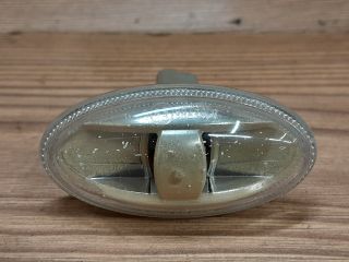 bontott CITROËN C1 Bal első Sárvédő Irányjelző