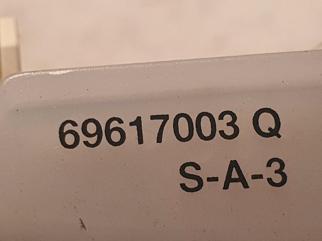 bontott CITROËN C1 Fűtéskapcsoló (Nem klímás)