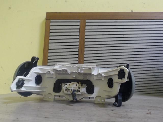 bontott CITROËN C1 Fűtéskapcsoló