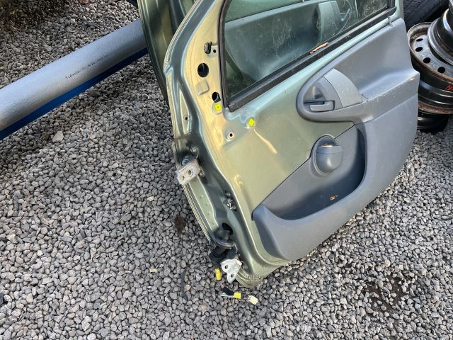 bontott CITROËN C1 Jobb első Ajtó (Részeivel)