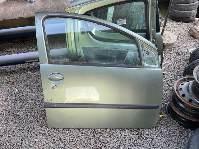 bontott CITROËN C1 Jobb első Ajtó (Részeivel)