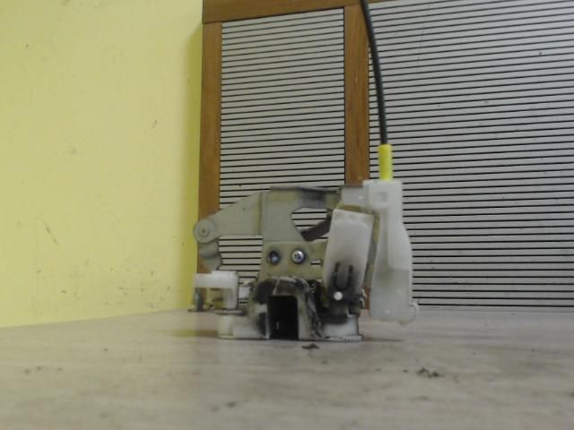 bontott CITROËN C1 Jobb hátsó Ajtózár