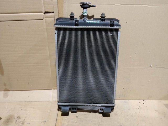 bontott CITROËN C1 Vízhűtő Radiátor (Klímás)