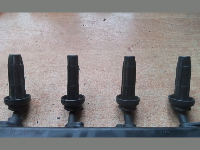 bontott CITROËN C2 Gyújtótrafó