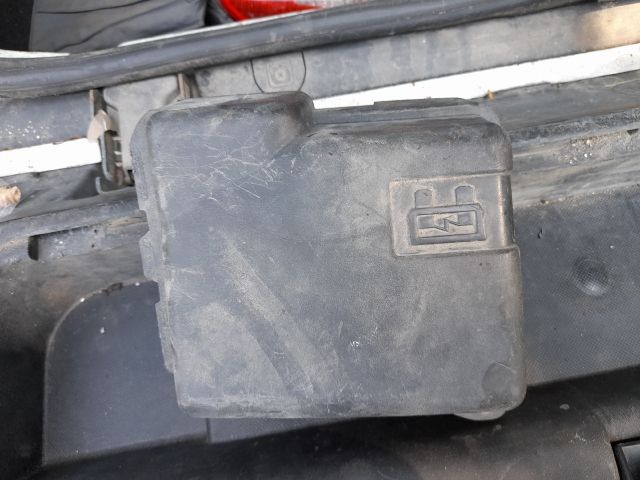 bontott CITROËN C2 Generátor Tartó Bak