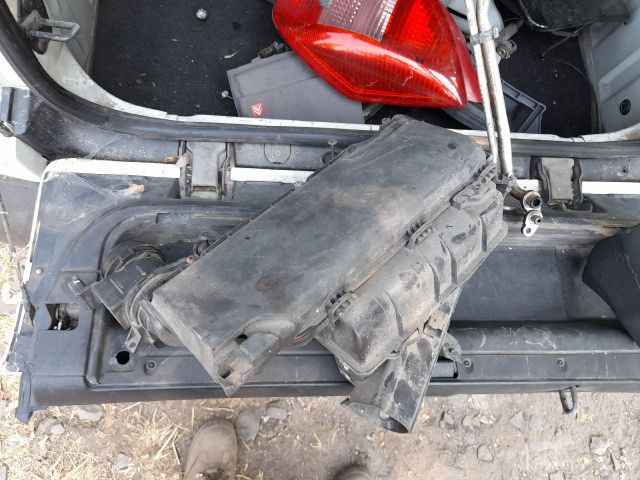 bontott CITROËN C2 Generátor Tartó Bak