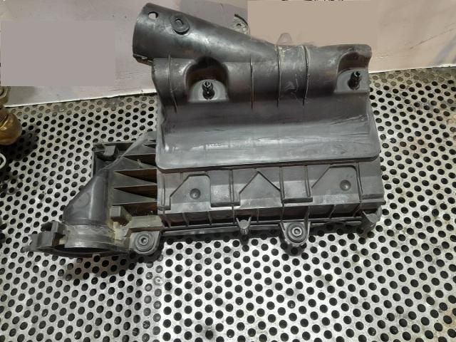 bontott CITROËN C2 Légszűrő Ház