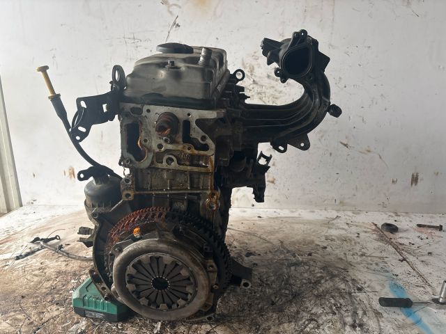 bontott CITROËN C2 Motor (Fűzött blokk hengerfejjel)