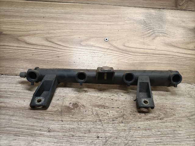 bontott CITROËN C2 Porlasztó Sor / Híd