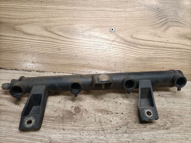 bontott CITROËN C2 Porlasztó Sor / Híd