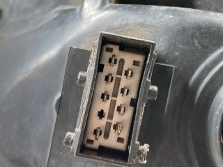 bontott CITROËN C2 Bal Fényszóró