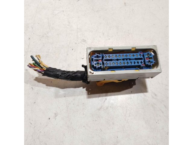 bontott CITROËN C2 Csatlakozó