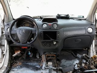 bontott CITROËN C2 Fék Pedál Kapcsoló