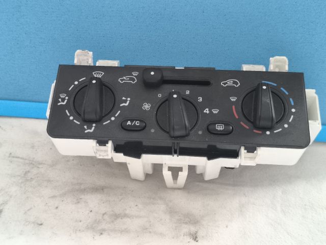 bontott CITROËN C2 Fűtéskapcsoló (manuális klímás)