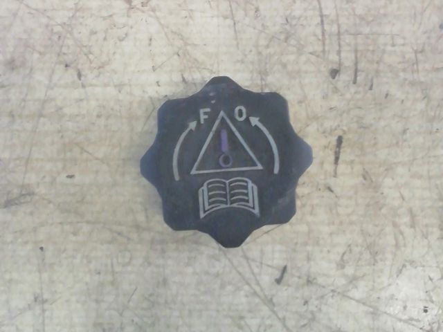 bontott CITROËN C2 Kiegyenlítőtartály Sapka