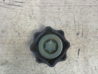 bontott CITROËN C2 Kiegyenlítőtartály Sapka