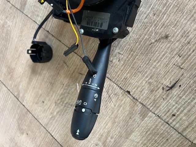 bontott CITROËN C2 Komplett Kormánykapcsoló (Bajuszkapcsoló)