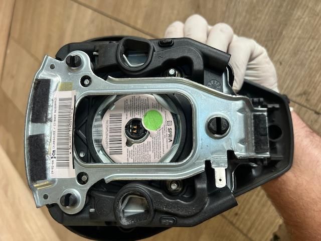 bontott CITROËN C2 Kormánylégzsák