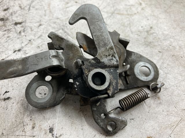 bontott CITROËN C2 Motorháztető Zárszerkezet