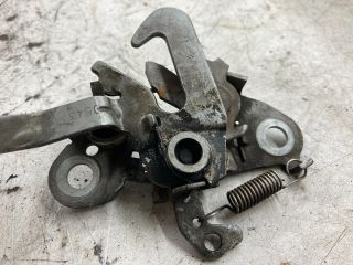 bontott CITROËN C2 Motorháztető Zárszerkezet