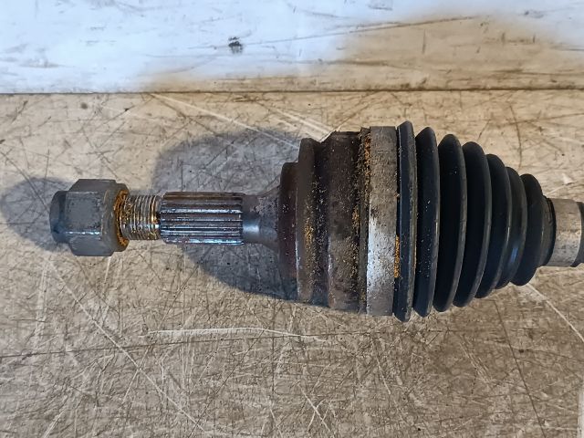 bontott CITROËN C3 Bal Féltengely