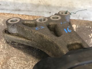 bontott CITROËN C3 Motor Tartó Bak Jobb