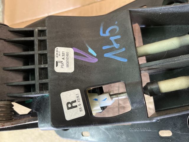 bontott CITROËN C3 Váltó (Mechanikus)