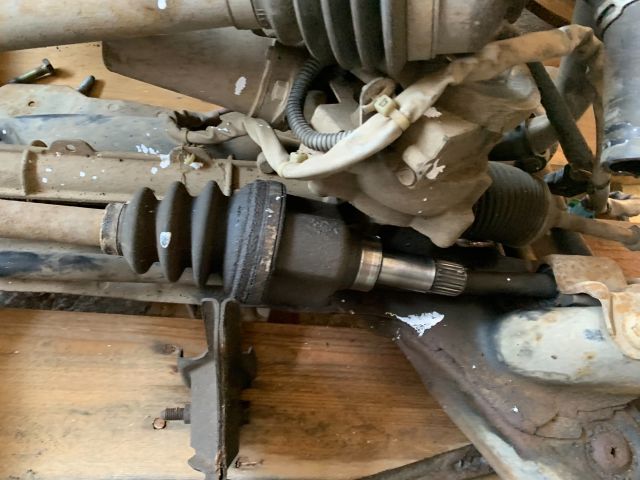 bontott CITROËN C3 Bal Féltengely