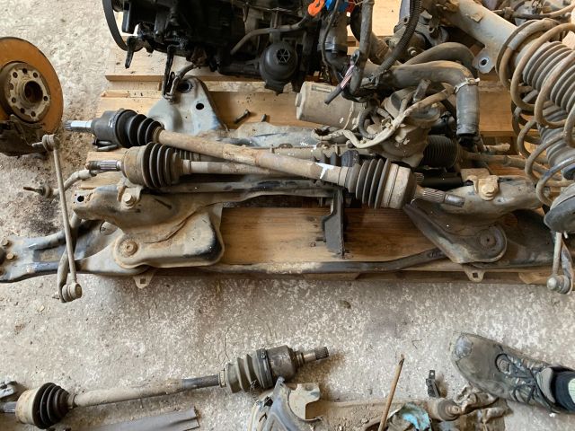 bontott CITROËN C3 Bal Féltengely