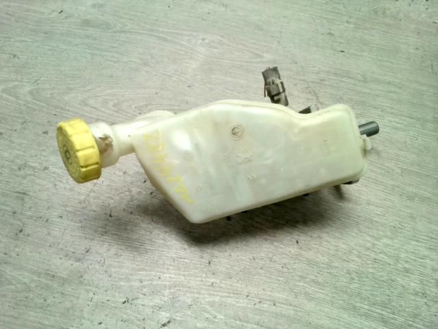 bontott CITROËN C3 Főfékhenger