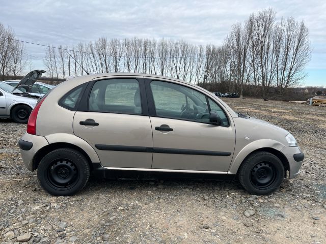 bontott CITROËN C3 Jobb első Csonkállvány Kerékaggyal