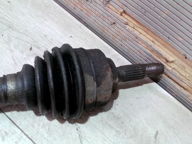 bontott CITROËN C3 Jobb Féltengely