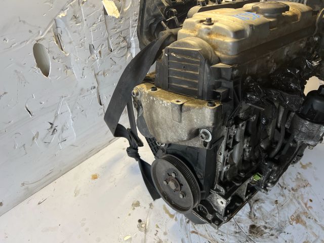 bontott CITROËN C3 Motor (Fűzött blokk hengerfejjel)