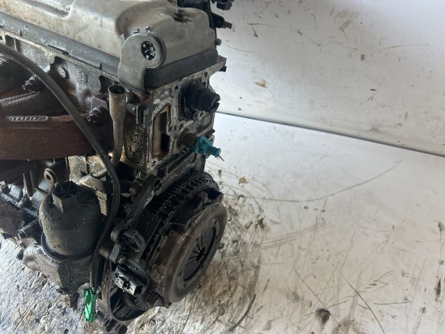 bontott CITROËN C3 Motor (Fűzött blokk hengerfejjel)