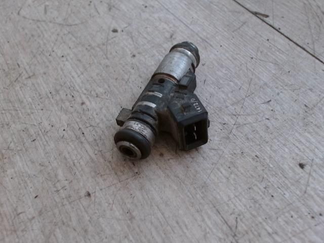 bontott CITROËN C3 Porlasztó (1 db)