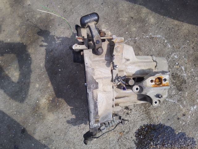 bontott CITROËN C3 Váltó (Mechanikus)