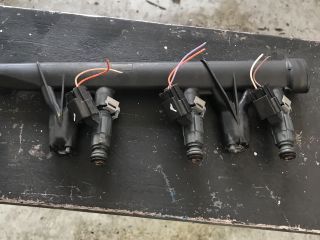 bontott CITROËN C3 Porlasztó Sor / Híd