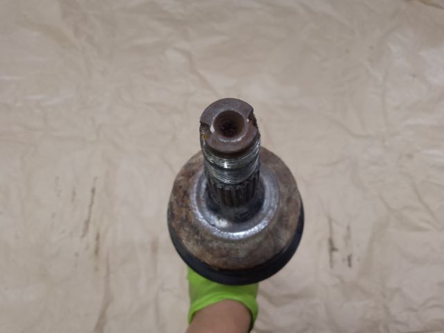 bontott CITROËN C3 Bal Féltengely