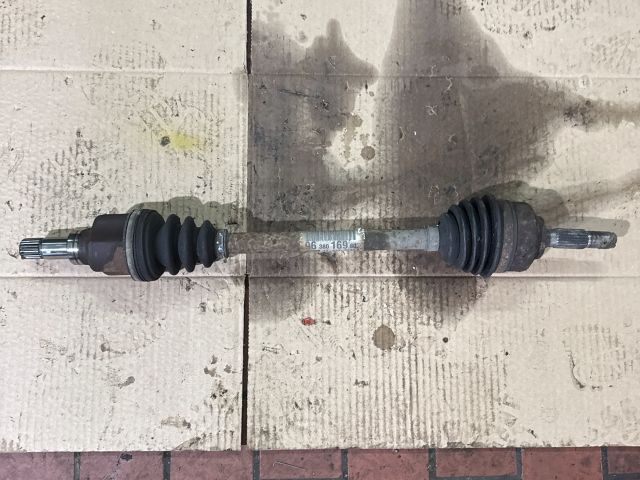 bontott CITROËN C3 Bal Féltengely