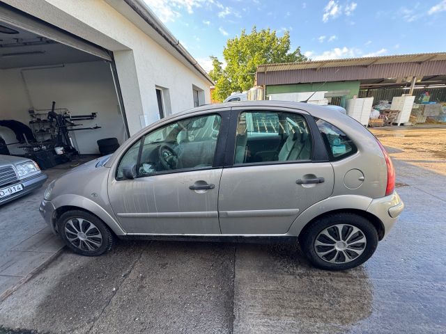 bontott CITROËN C3 Bal első Gólyaláb (Lengécsillapító, Rugó)