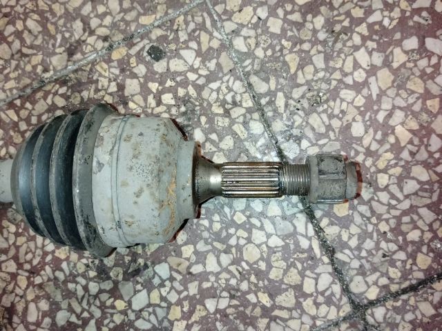 bontott CITROËN C3 Bal Féltengely