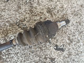 bontott CITROËN C3 Bal Féltengely