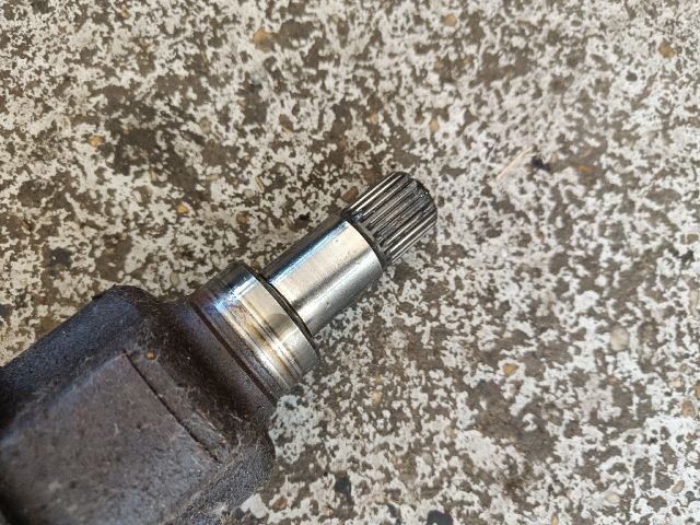 bontott CITROËN C3 Bal Féltengely