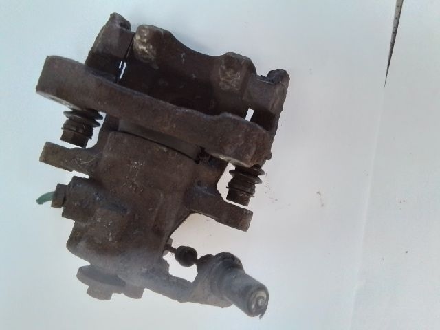 bontott CITROËN C3 Bal hátsó Féknyereg Munkahengerrel