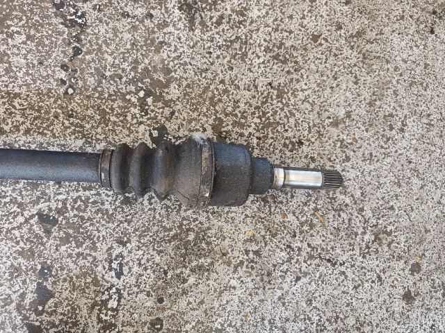 bontott CITROËN C3 Jobb Féltengely