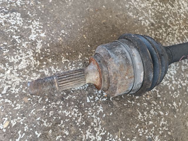 bontott CITROËN C3 Jobb Féltengely