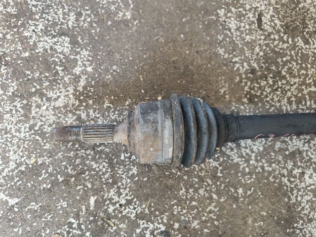 bontott CITROËN C3 Jobb Féltengely