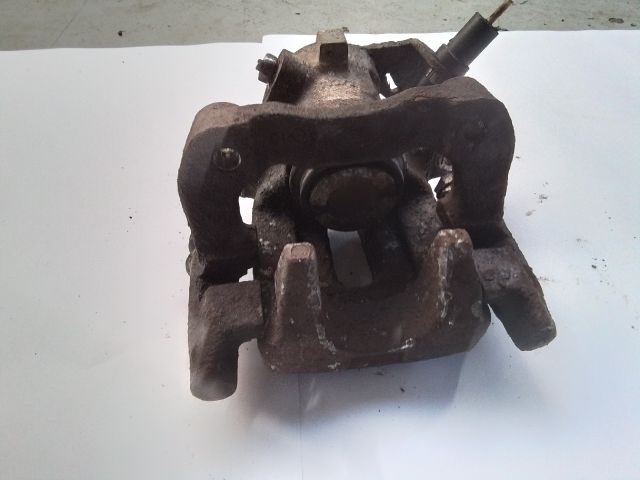 bontott CITROËN C3 Jobb hátsó Féknyereg Munkahengerrel