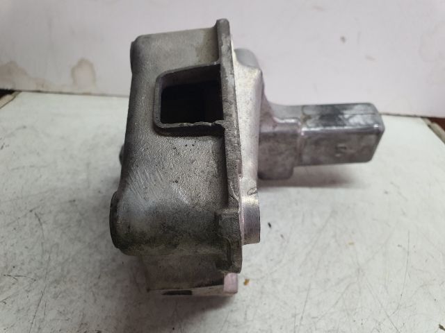 bontott CITROËN C3 Motor Tartó Bak (Fém)