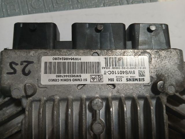 bontott CITROËN C3 Motorvezérlő